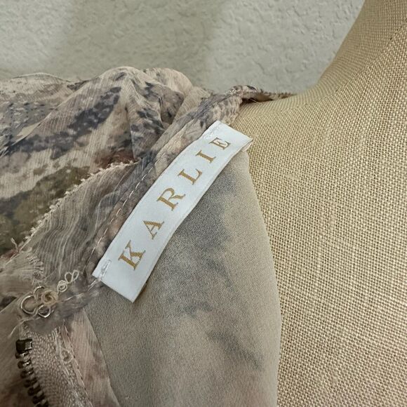 KARLIE Sheer Snakeskin Print Ruffled Blouse Batwing/Flutter Sleeve in Cream - Picture 9 of 12